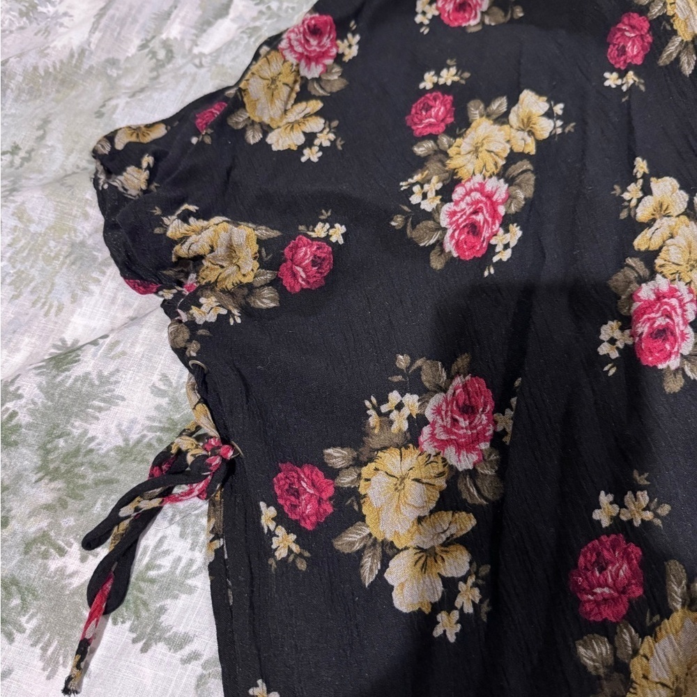 Free People Floral Kimono Cardigan - black  with Pink / green floral. Sz xs/s - Picture 4 of 6